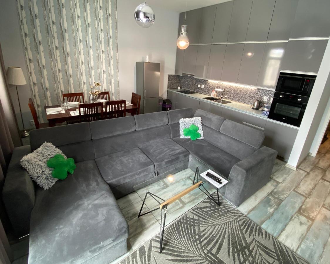 Royal City Centre Apartment Poprad Eksteriør bilde