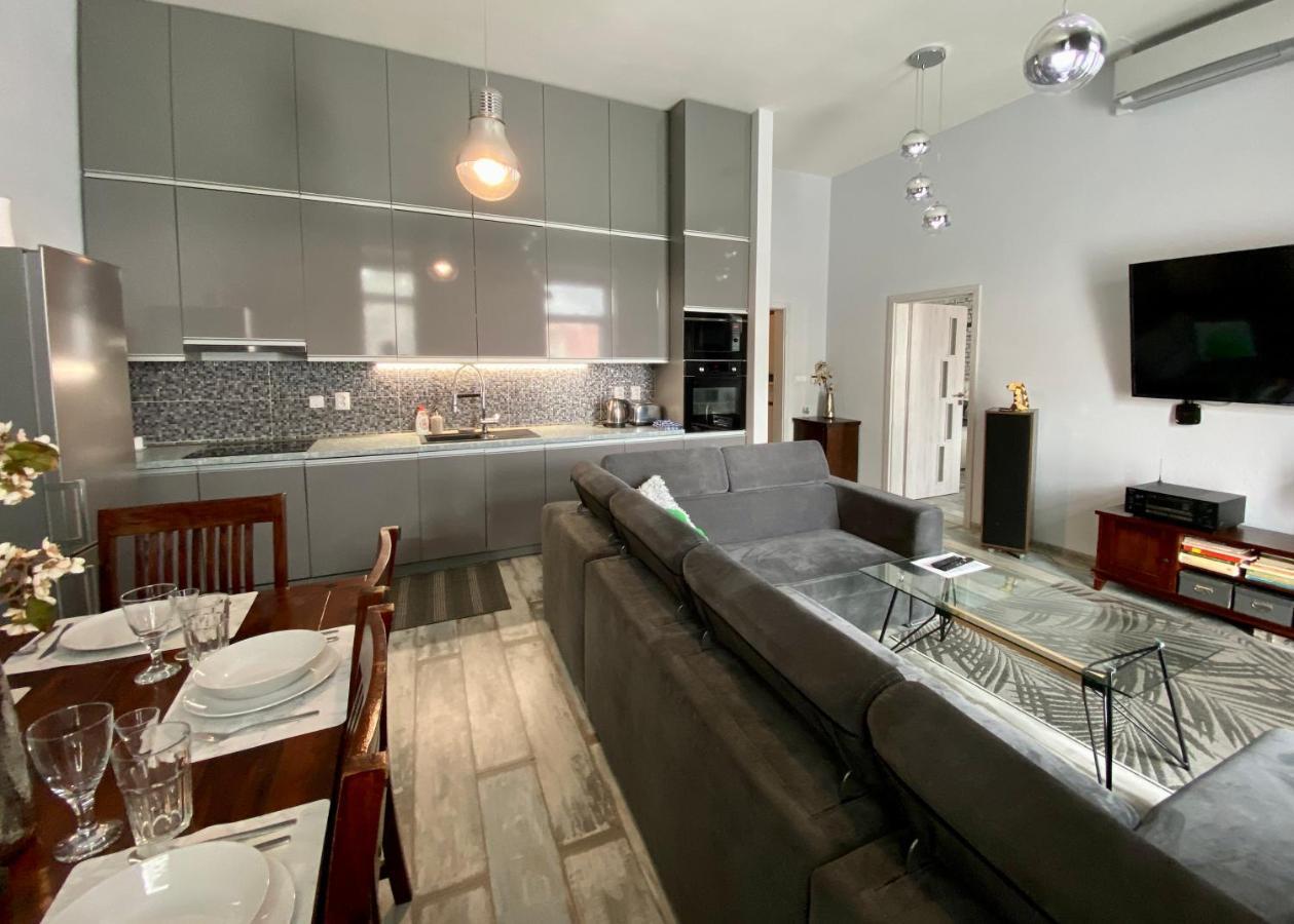 Royal City Centre Apartment Poprad Eksteriør bilde
