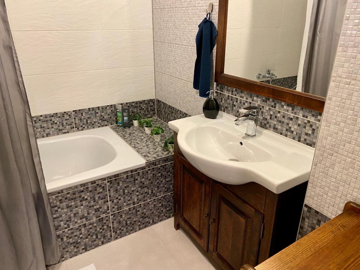 Royal City Centre Apartment Poprad Eksteriør bilde