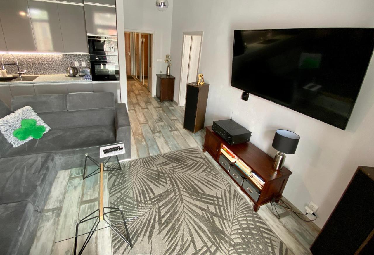 Royal City Centre Apartment Poprad Eksteriør bilde