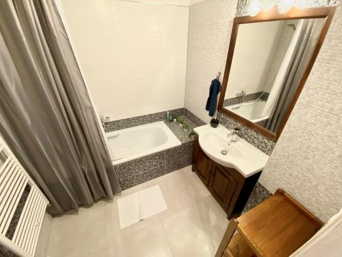 Royal City Centre Apartment Poprad Eksteriør bilde