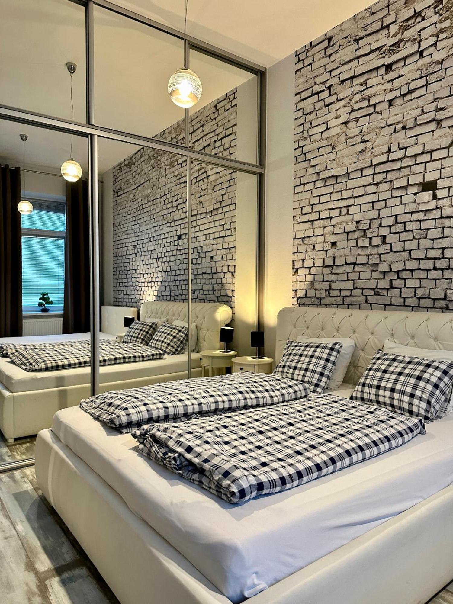Royal City Centre Apartment Poprad Eksteriør bilde
